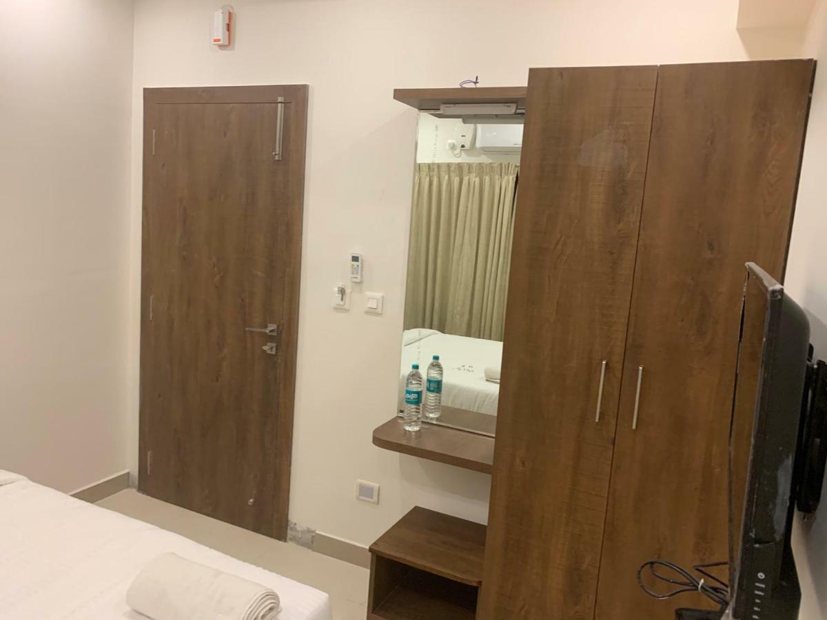 Jn Guestline Hotel Devanahalli Buitenkant foto